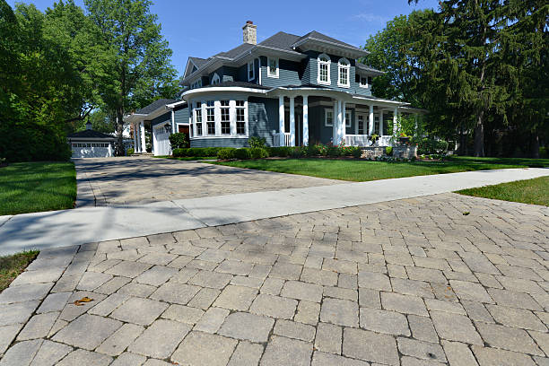 Best Professional Driveway Pavers  in Johnston City, IL